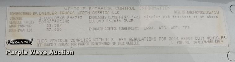 image for item DQ1789 2014 Freightliner Cascadia  semi truck