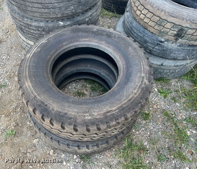 image for item II9225 (23) tires