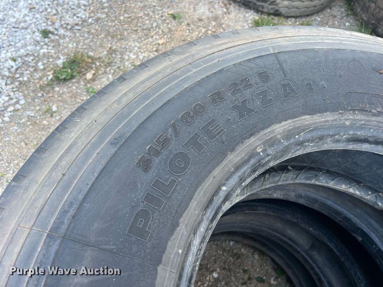 image for item II9225 (23) tires