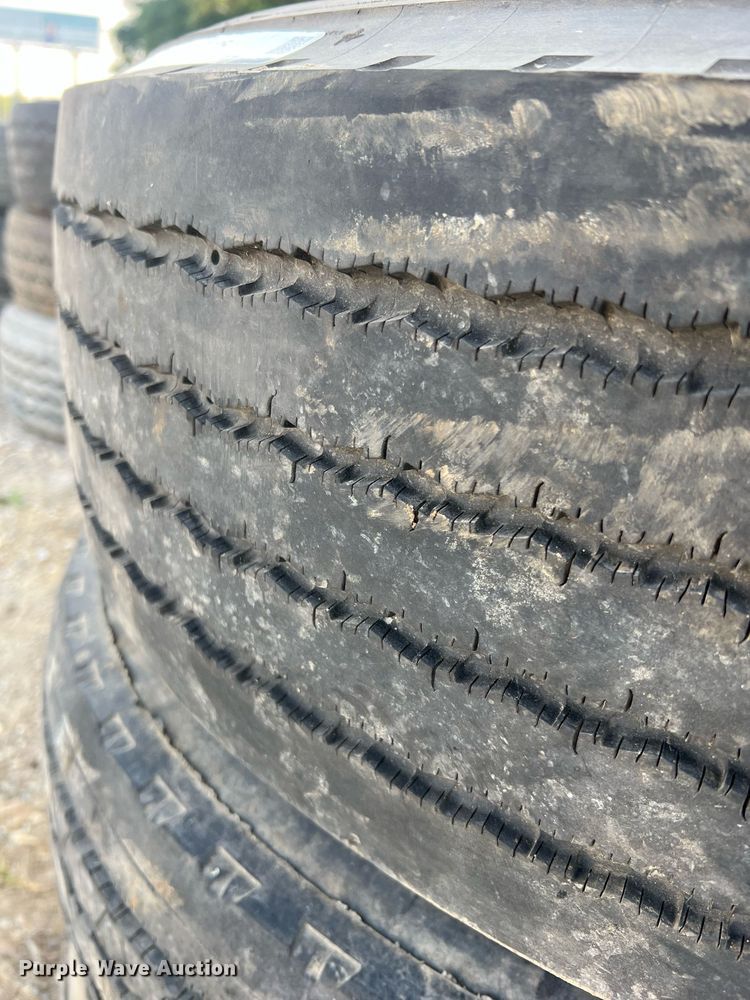image for item II9225 (23) tires