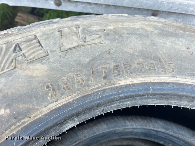 image for item II9225 (23) tires