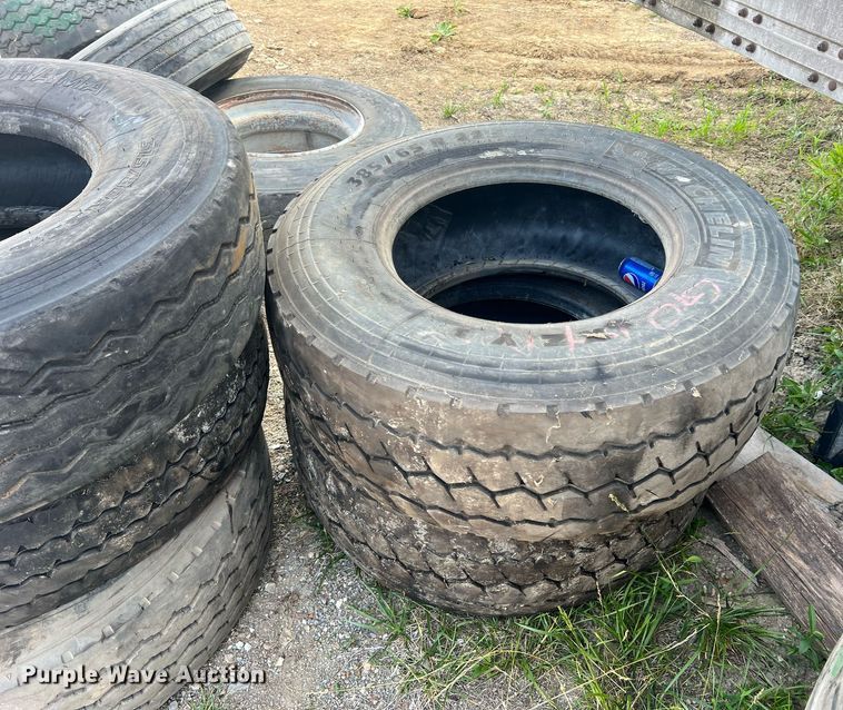 image for item II9225 (23) tires