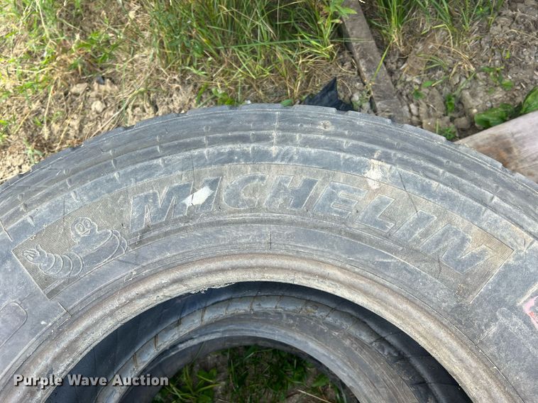 image for item II9225 (23) tires