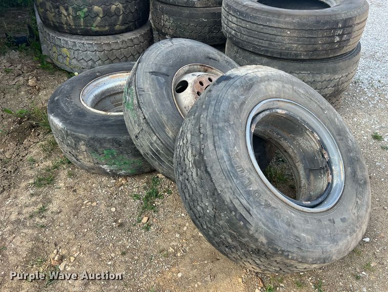 image for item II9225 (23) tires