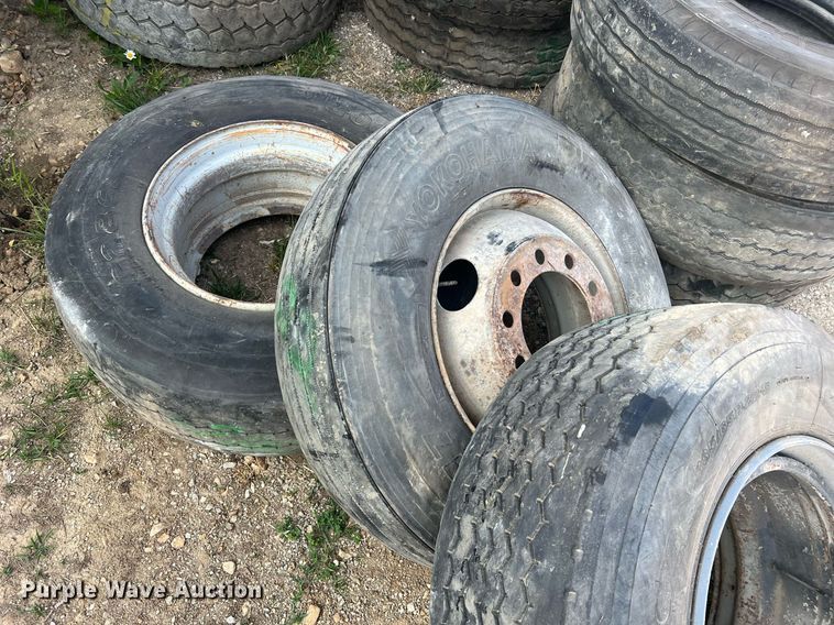 image for item II9225 (23) tires