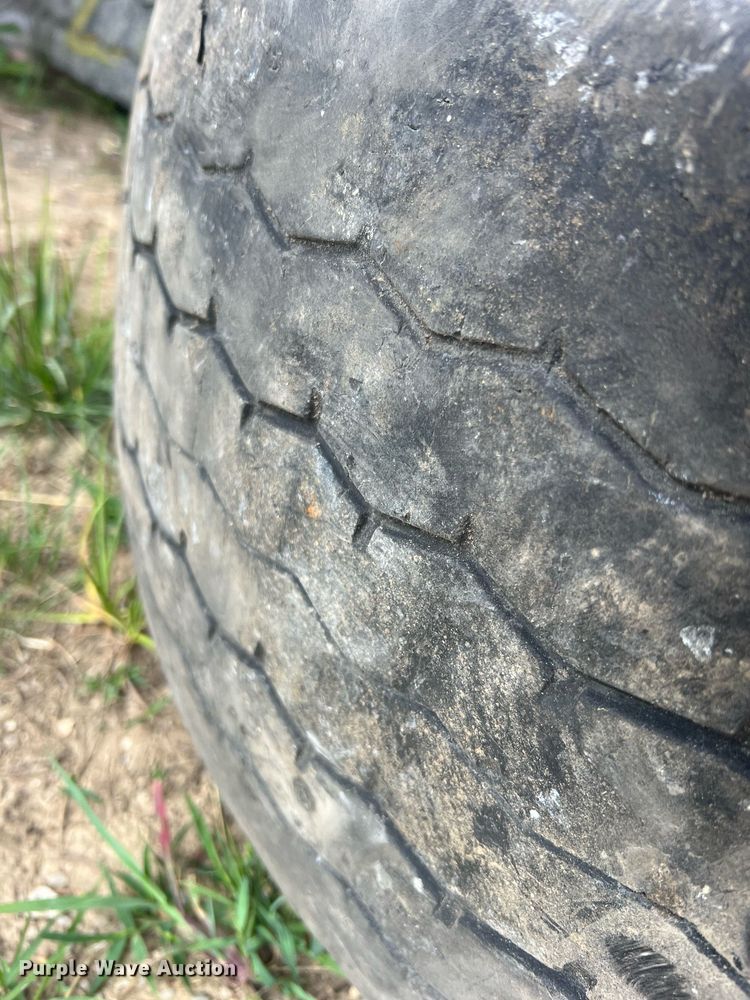 image for item II9225 (23) tires