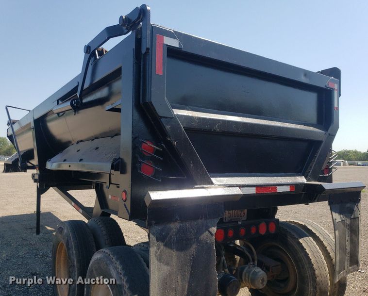 image for item IP9371 2014 Manac 4K228AB00  end dump trailer