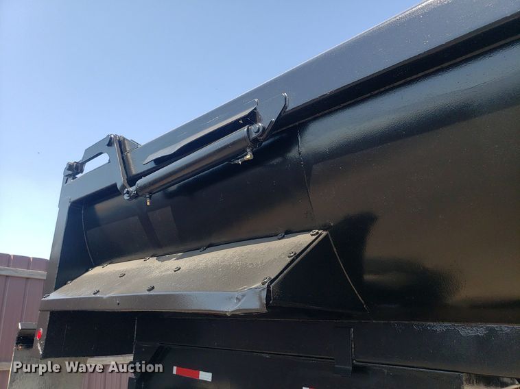 image for item IP9371 2014 Manac 4K228AB00  end dump trailer