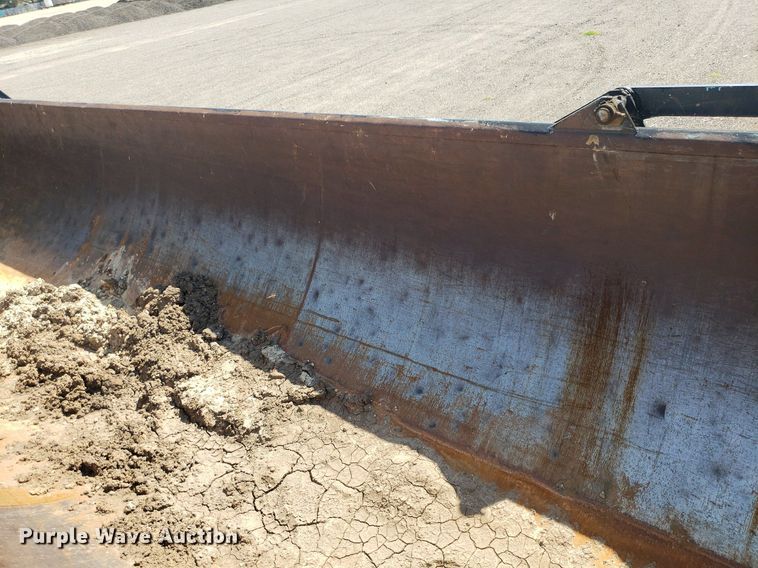 image for item IP9371 2014 Manac 4K228AB00  end dump trailer