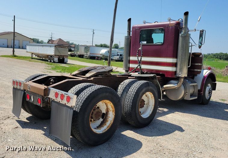 image for item JO9216 1979 Peterbilt 359  semi truck