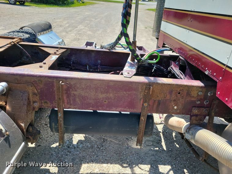 image for item JO9216 1979 Peterbilt 359  semi truck