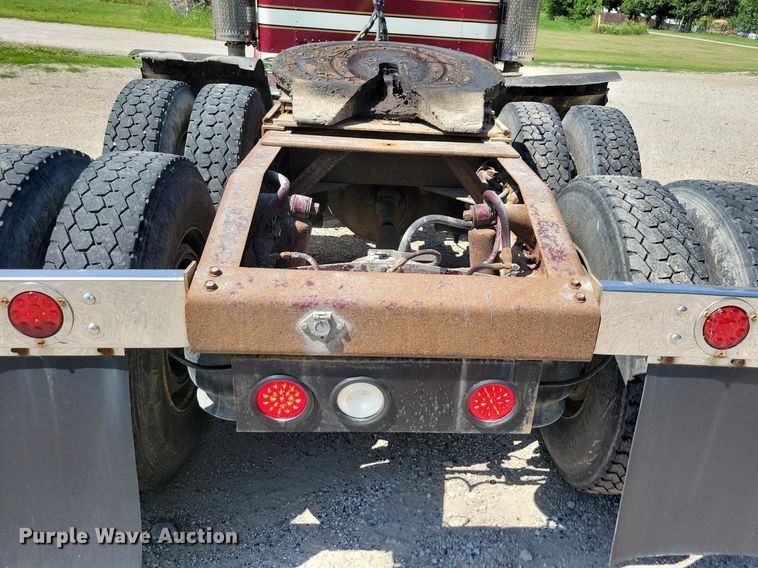 image for item JO9216 1979 Peterbilt 359  semi truck