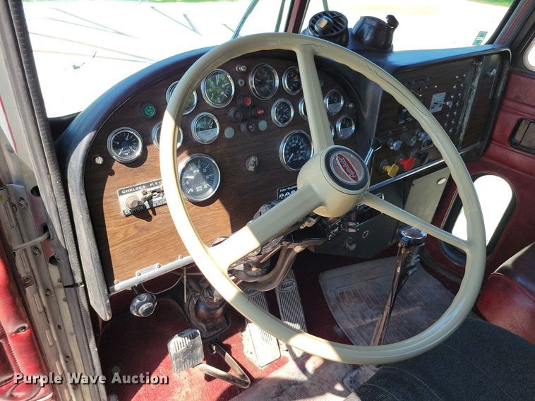 image for item JO9216 1979 Peterbilt 359  semi truck