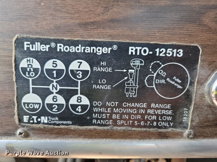 image for item JO9216 1979 Peterbilt 359  semi truck