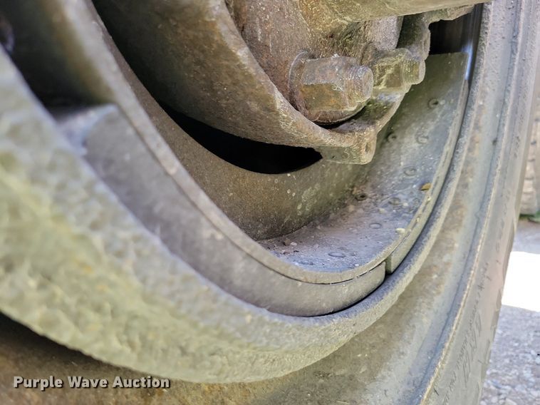 image for item JO9216 1979 Peterbilt 359  semi truck