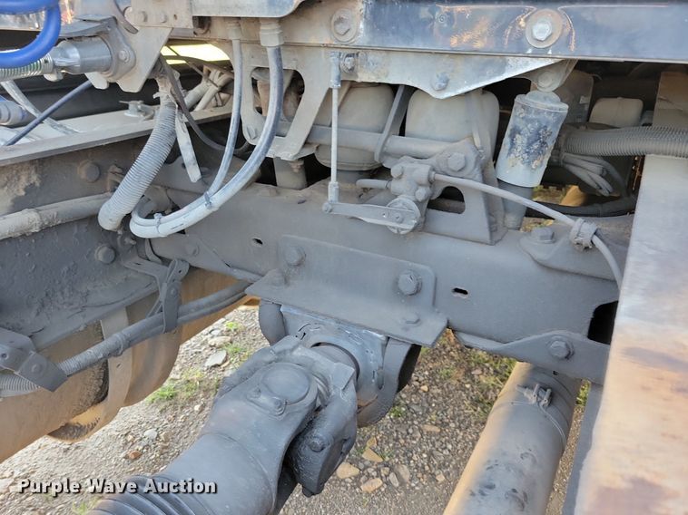 image for item JO9275 2007 Kenworth T2000  semi truck