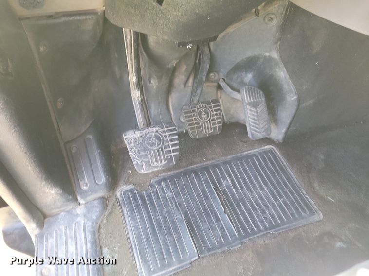 image for item JO9275 2007 Kenworth T2000  semi truck