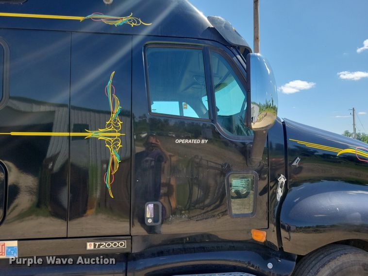 image for item JO9275 2007 Kenworth T2000  semi truck