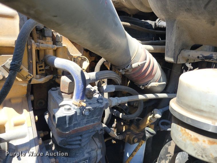 image for item JO9275 2007 Kenworth T2000  semi truck