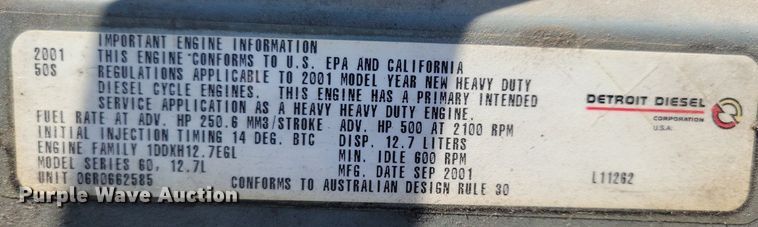 image for item JO9276 2002 Freightliner FLD120  semi truck