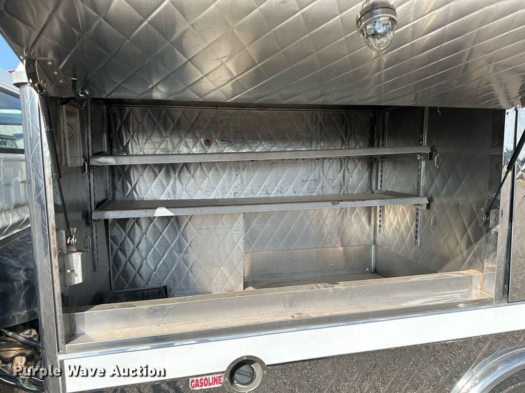 image for item KM9858 2006 Isuzu NPR  catering truck