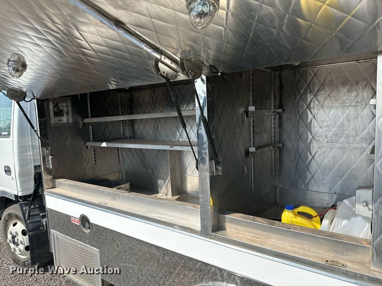 image for item KM9858 2006 Isuzu NPR  catering truck