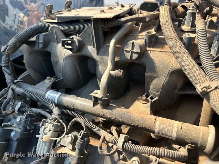 image for item KM9858 2006 Isuzu NPR  catering truck