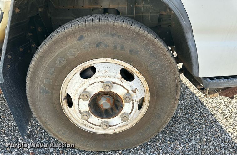 image for item KM9858 2006 Isuzu NPR  catering truck