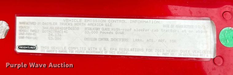 image for item KM9905 2013 Freightliner Cascadia  semi truck