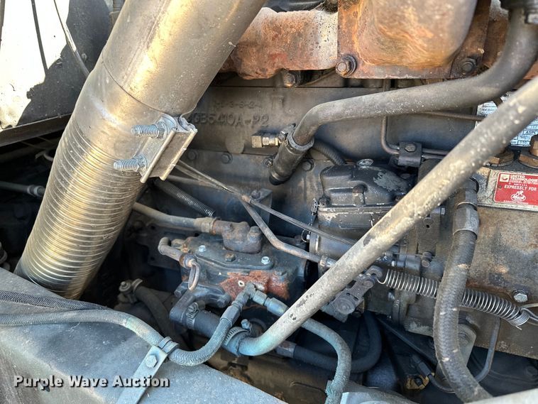 image for item KU9939 1984 Mack R686ST  dump truck