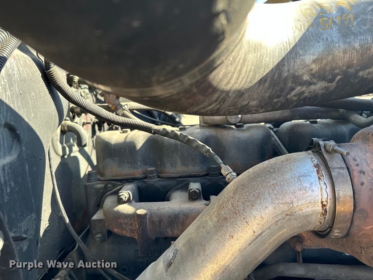 image for item KU9939 1984 Mack R686ST  dump truck