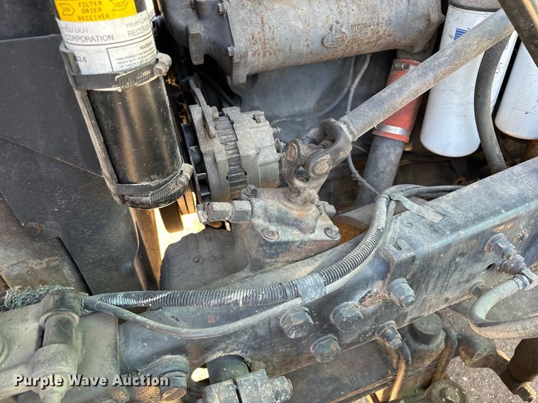 image for item KU9939 1984 Mack R686ST  dump truck