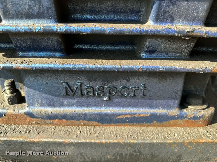 image for item KW9200 2006 Mack CHN613  semi truck