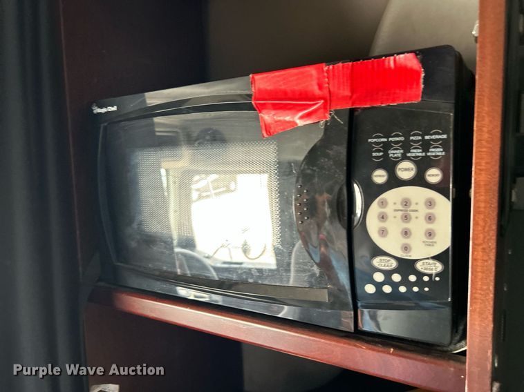 image for item KW9225 2013 Western Star 4900EX  semi truck