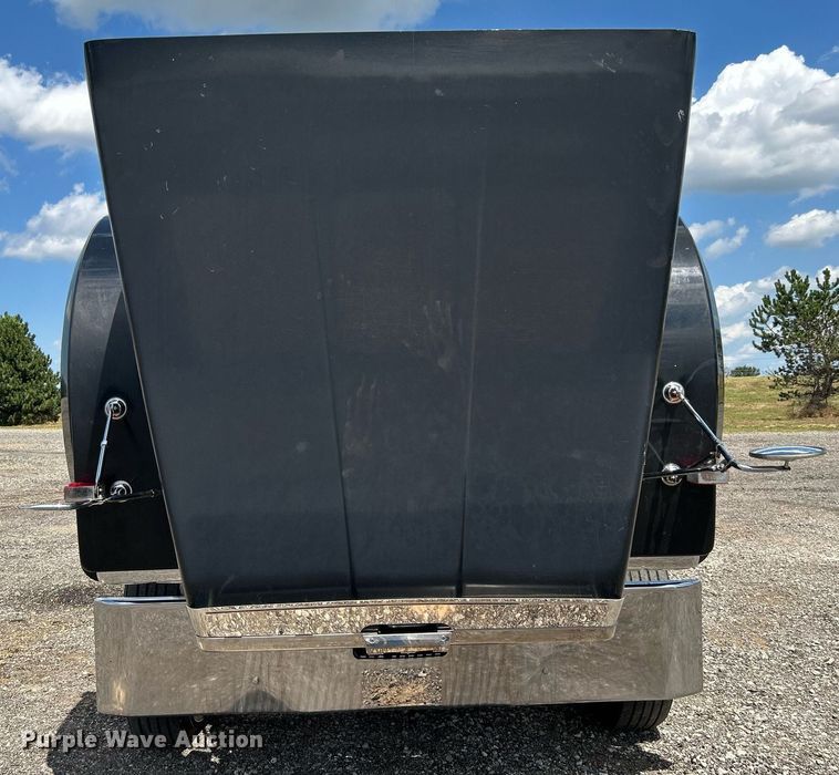 image for item KW9225 2013 Western Star 4900EX  semi truck