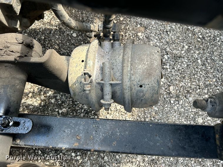 image for item KW9225 2013 Western Star 4900EX  semi truck