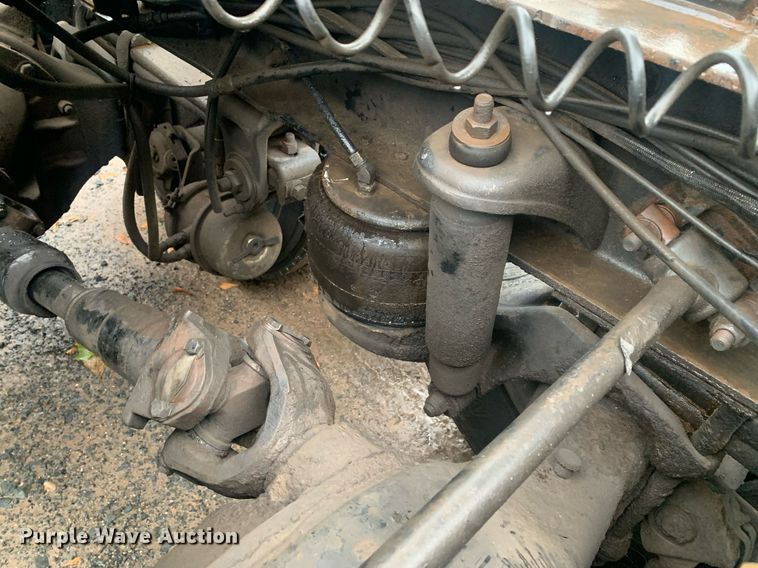 image for item LH9706 1994 Peterbilt 379  semi truck