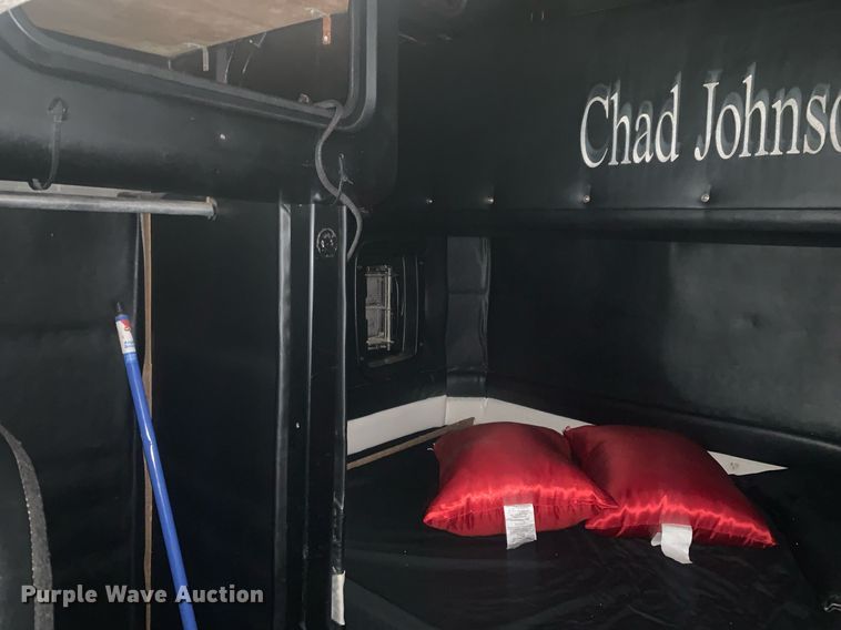 image for item LH9706 1994 Peterbilt 379  semi truck