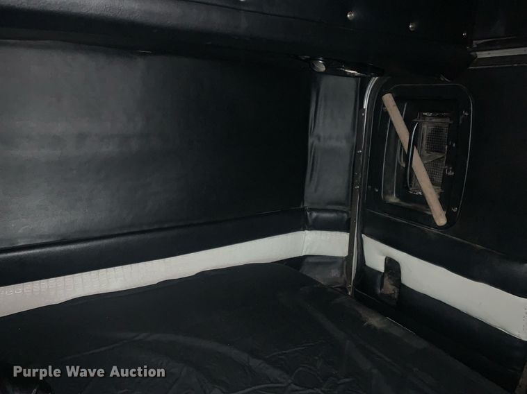 image for item LH9706 1994 Peterbilt 379  semi truck