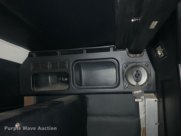 image for item LH9706 1994 Peterbilt 379  semi truck