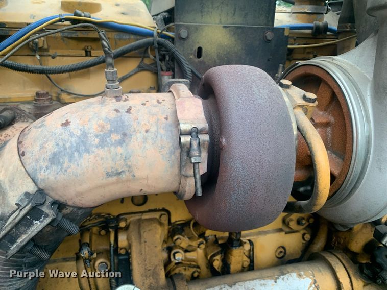 image for item LH9706 1994 Peterbilt 379  semi truck