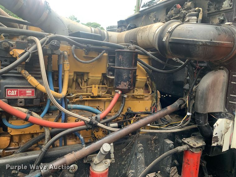 image for item LH9706 1994 Peterbilt 379  semi truck