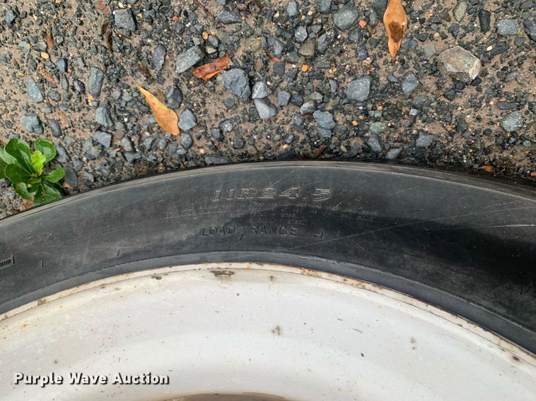 image for item LH9706 1994 Peterbilt 379  semi truck