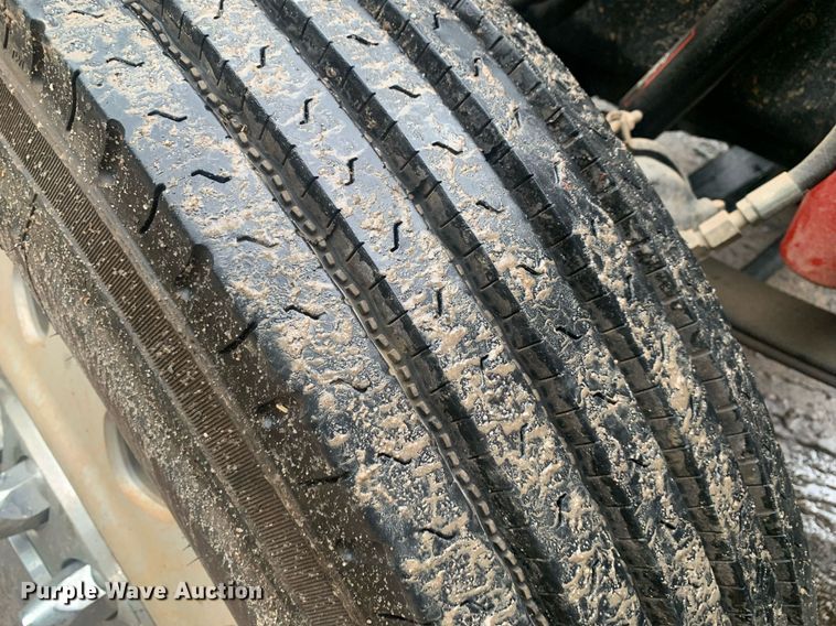 image for item LH9706 1994 Peterbilt 379  semi truck