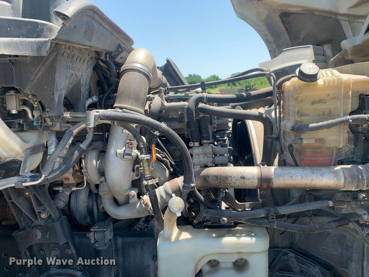 image for item LH9710 2014 International ProStar  semi truck