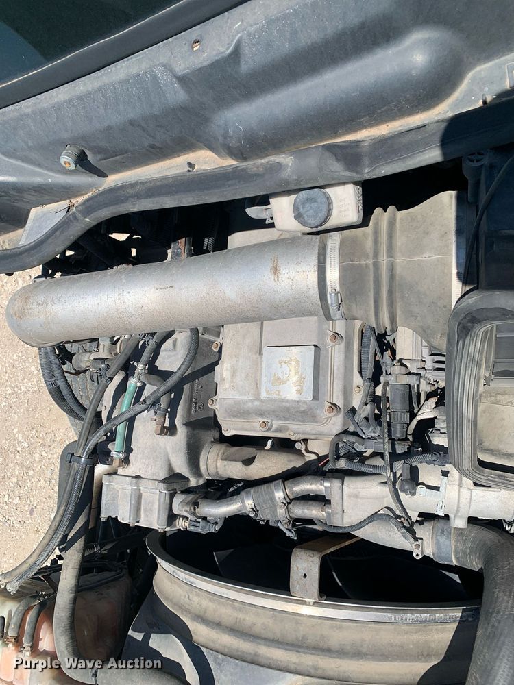 image for item LH9710 2014 International ProStar  semi truck