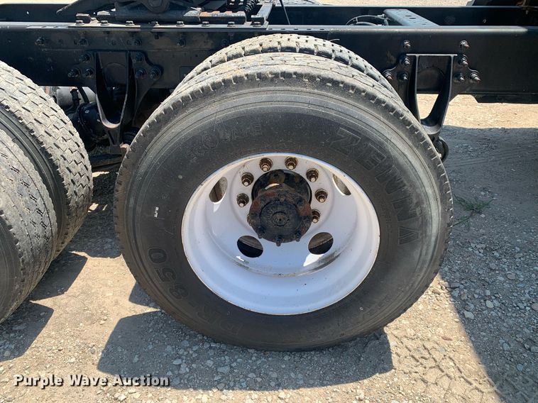 image for item LH9710 2014 International ProStar  semi truck