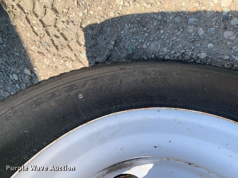 image for item LH9710 2014 International ProStar  semi truck