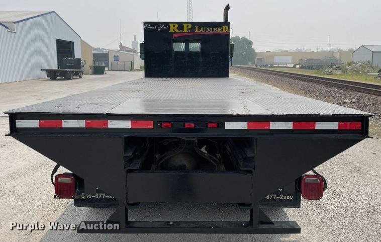 image for item LJ9772 2004 Freightliner FL80  flatbed truck