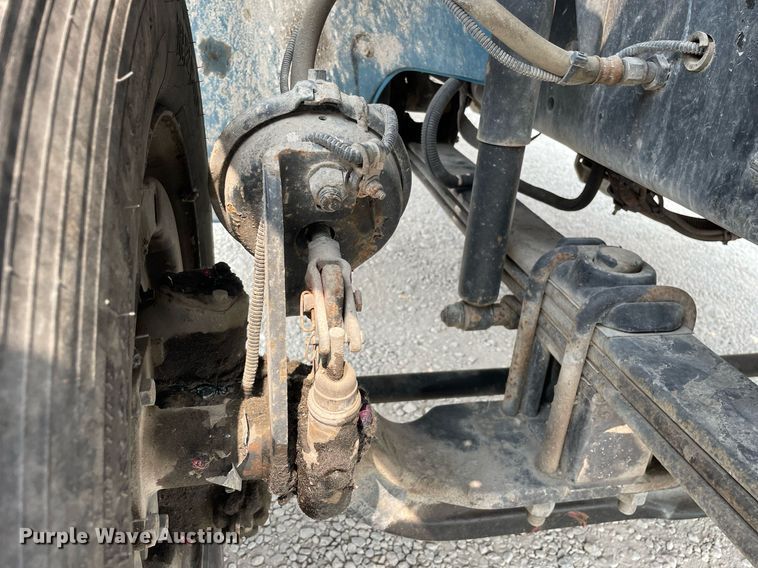 image for item LJ9772 2004 Freightliner FL80  flatbed truck